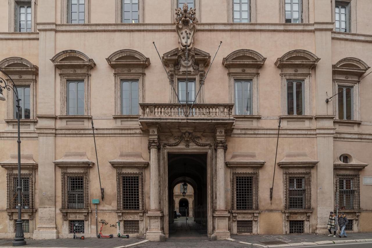 Apartment Palazzo Altieri Penthouse Rom