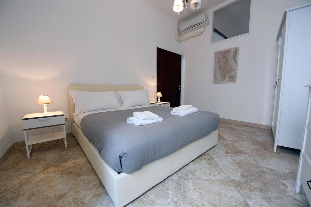 Appartamento Easy Holidays - In Selci Colosseo Roma