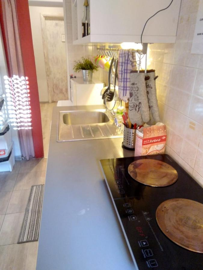 Domus Ferruccio Gjestgiverier Roma