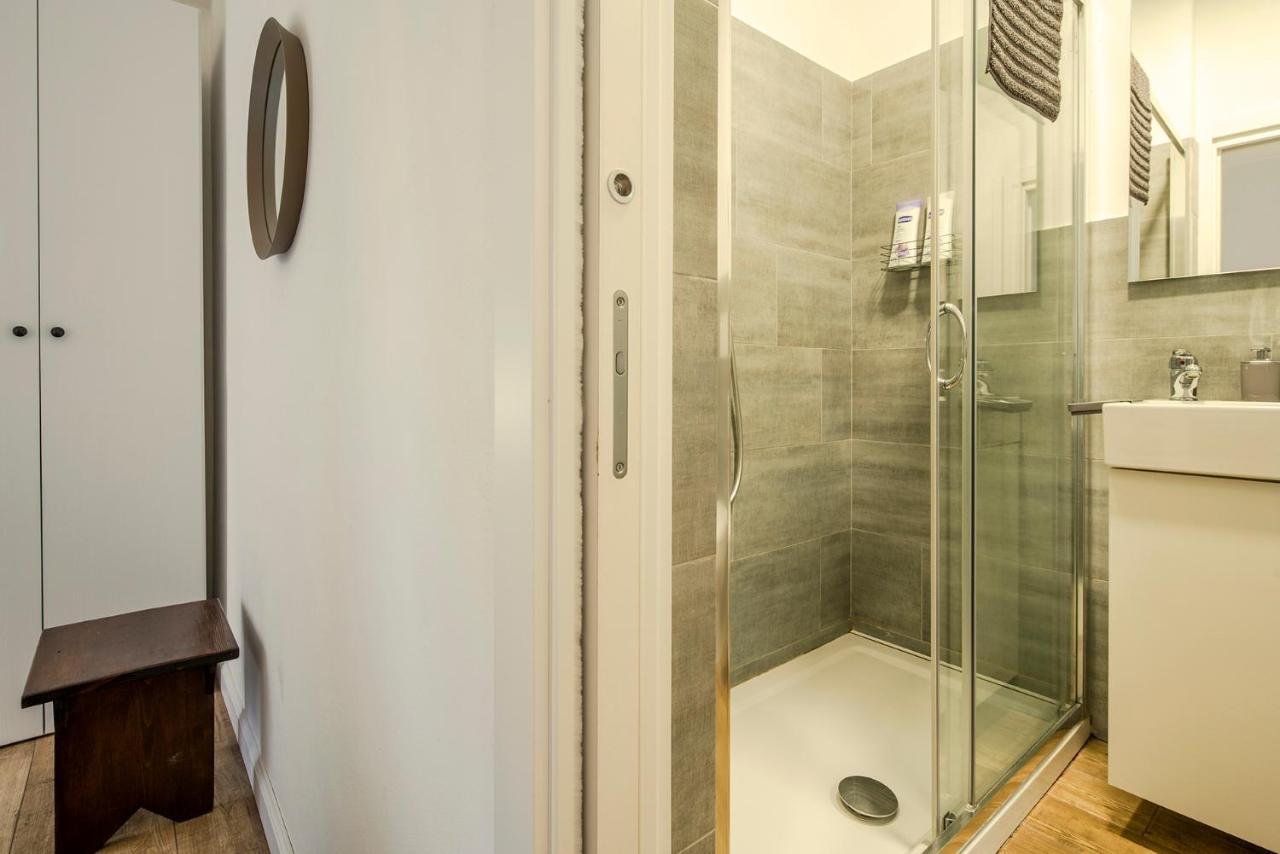 Garden House - Luxury - Only Self Check In Gjestgiverier 2*