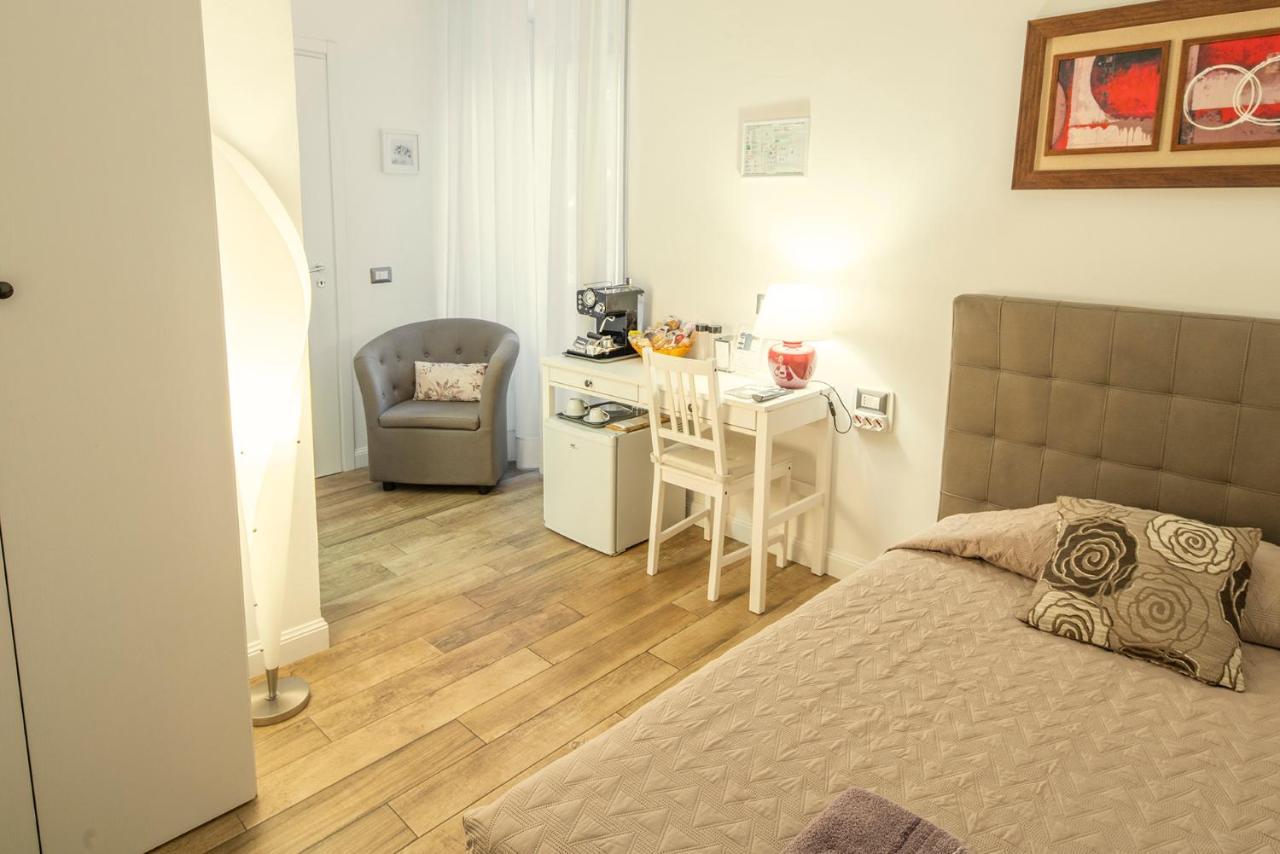 Garden House - Luxury - Only Self Check In Roma