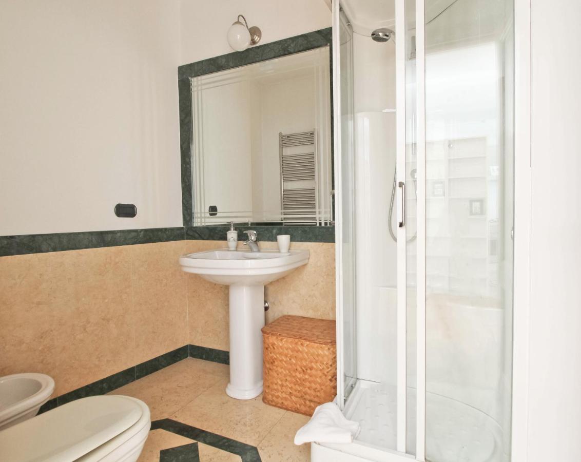 Cozy Terrace Close To Eataly And Metro Piramide Apartamento