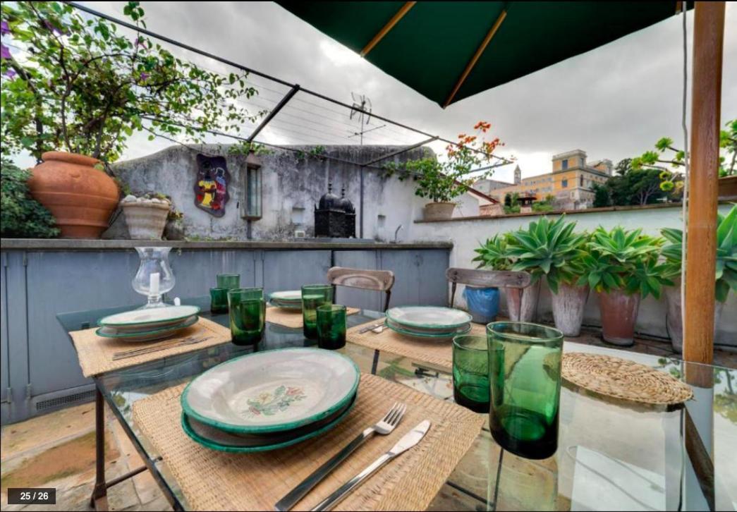 Luxury Art In Trastevere With Terrace