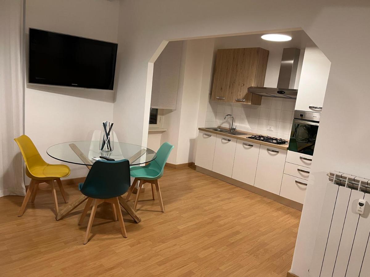 Conte Rosso Apartamento *