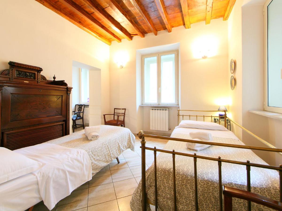 Locazione Turistica Vittorio Emanuele-1 Appartamento
