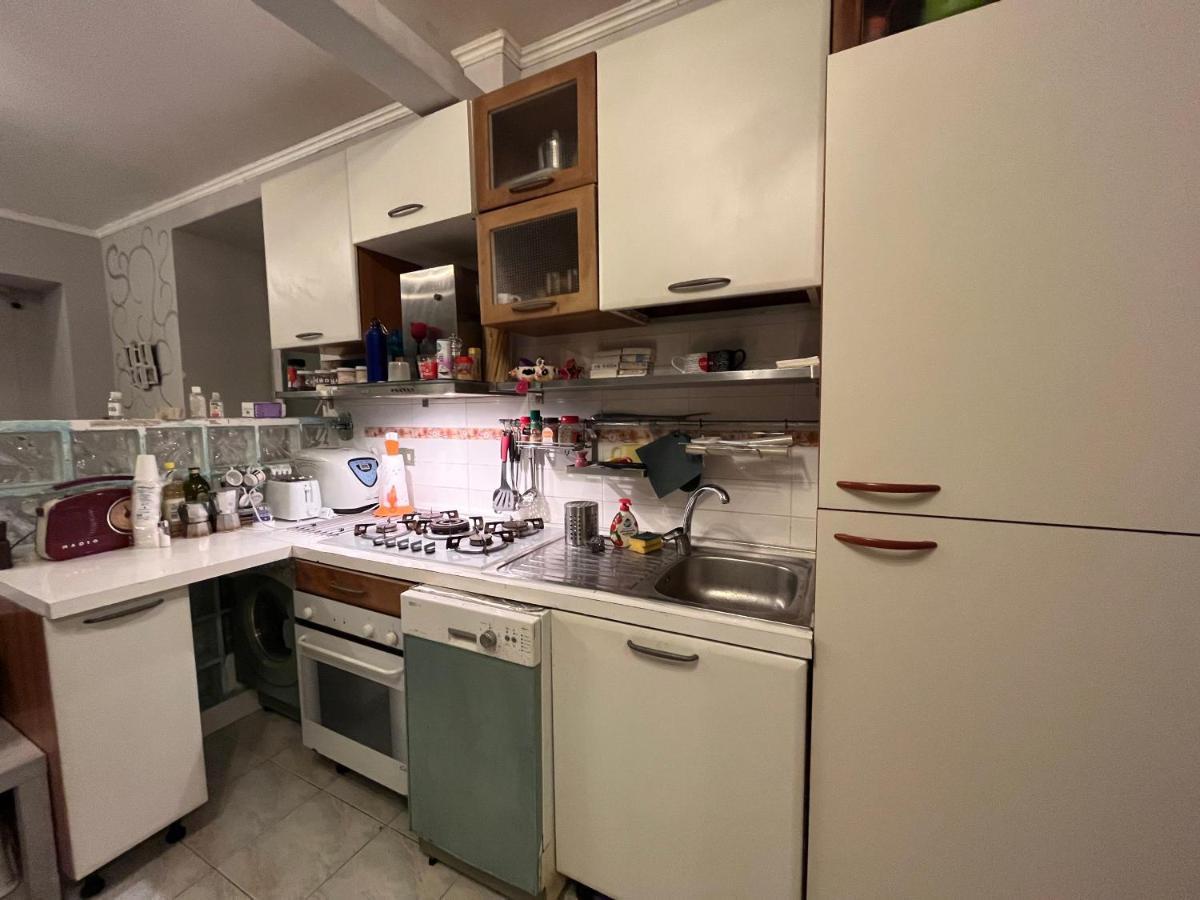 Affitto Due Camere, Due Bagni In Rom