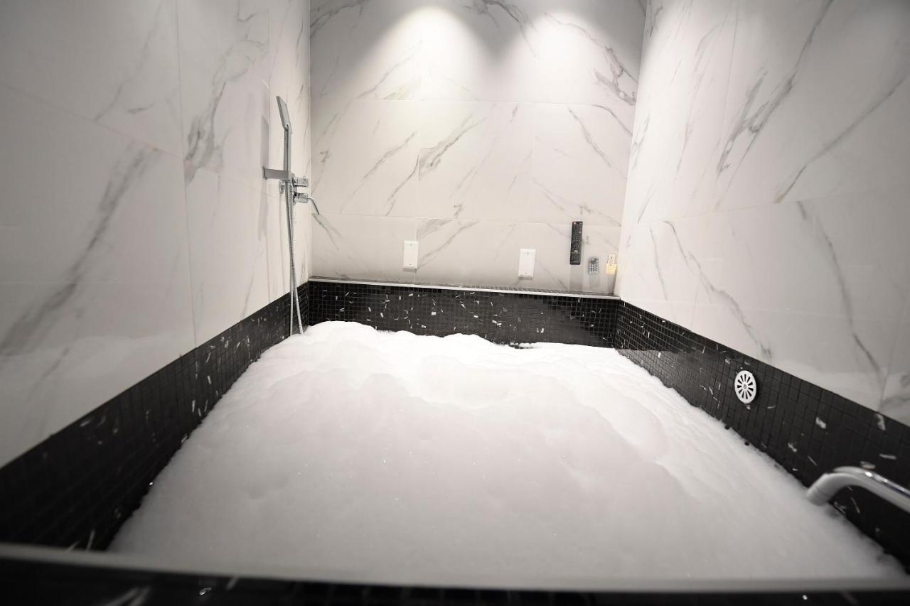 Apartment Easy Holidays - Suite Colosseo Rome