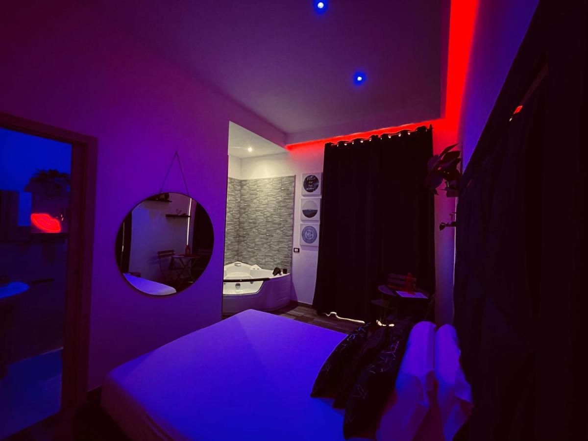 Cocorita Suites Bed and breakfast *