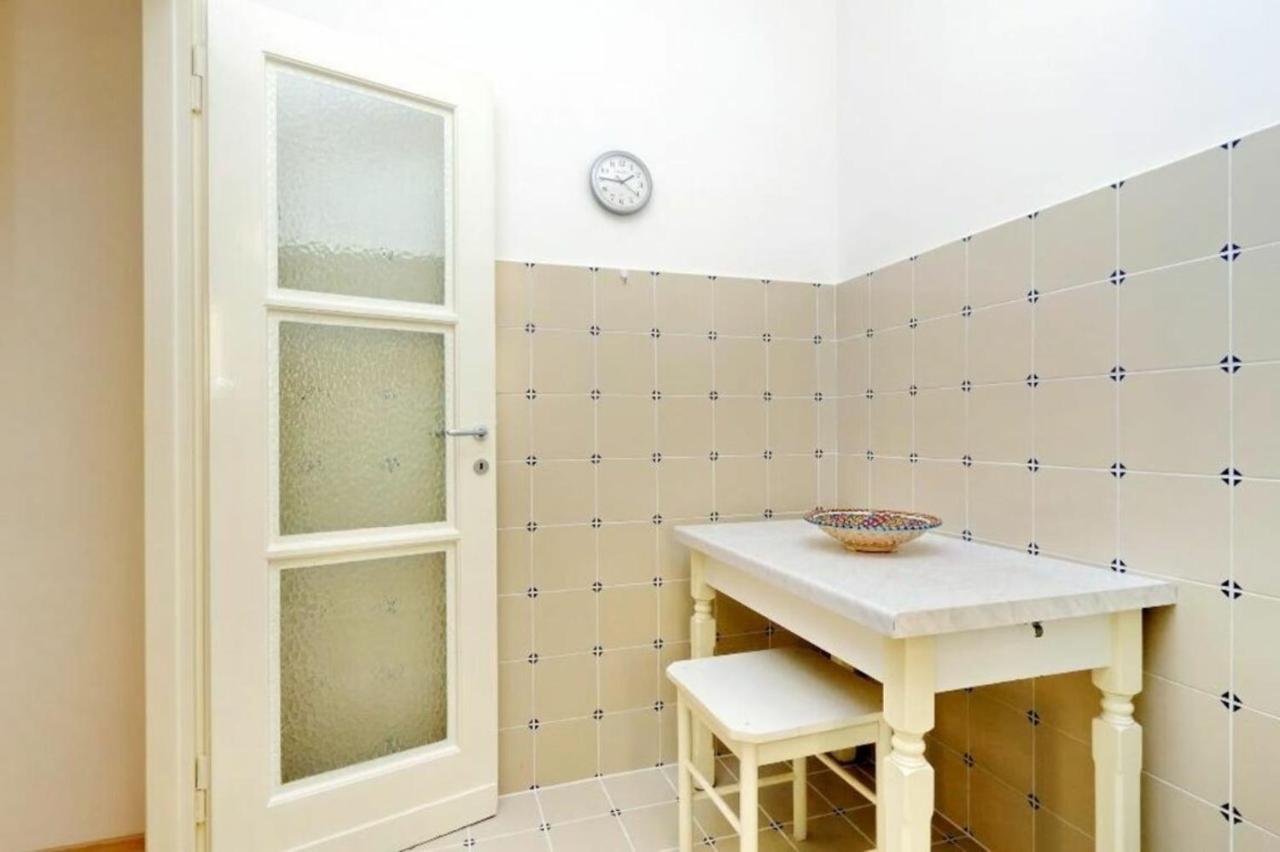 Balestra By Halldis Apartamento *
