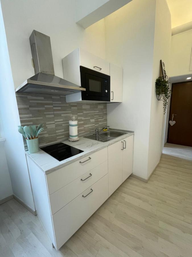 Nazionale 221 Mamila Apartamento
