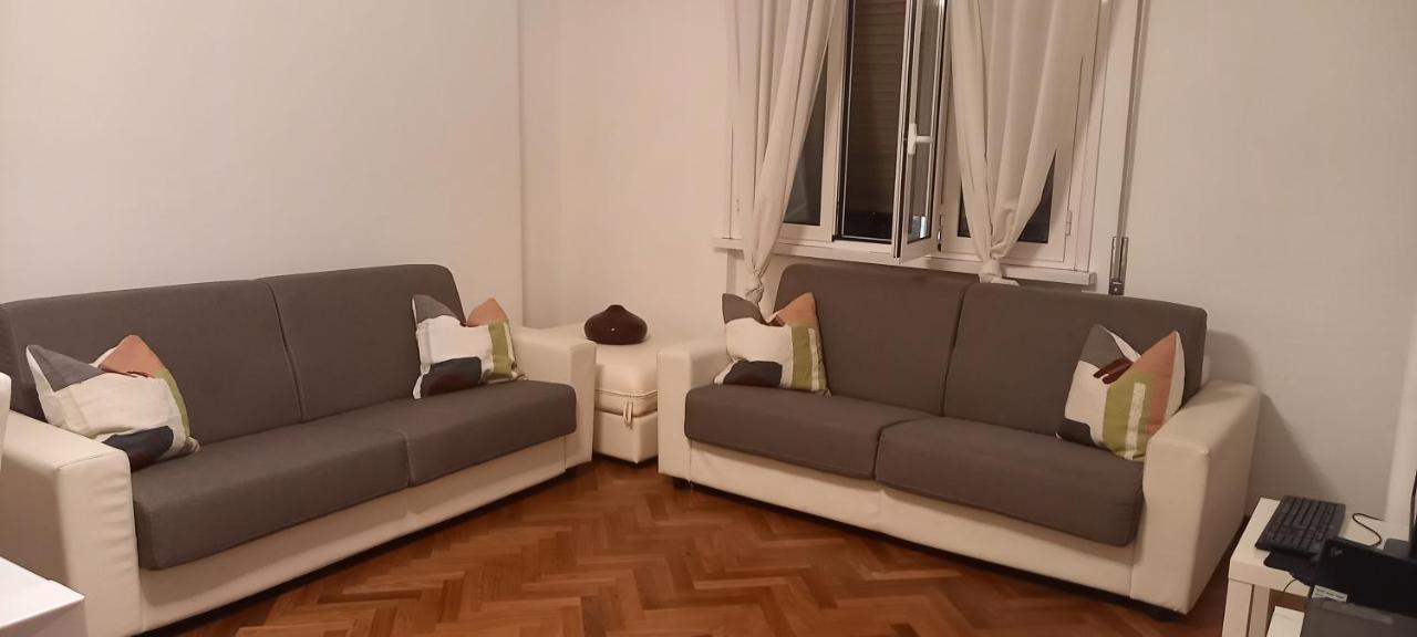 Handy&rivieni Apartment *