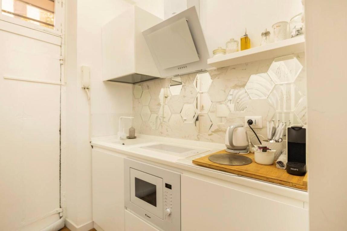 Carolina'snest In Trastevere Apartment