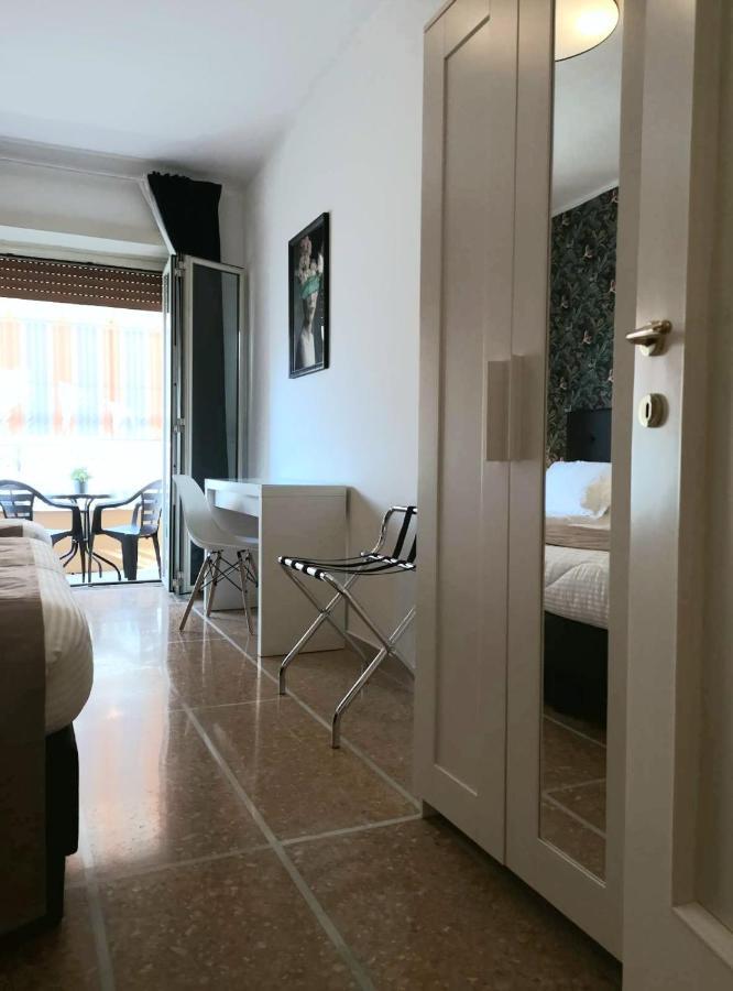 In Style Vatican Apartment *