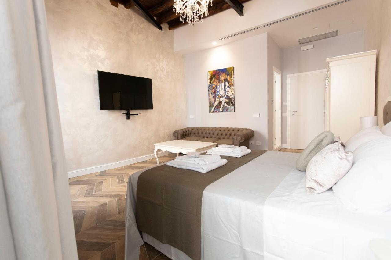 Palazzo Fracassini * Roma