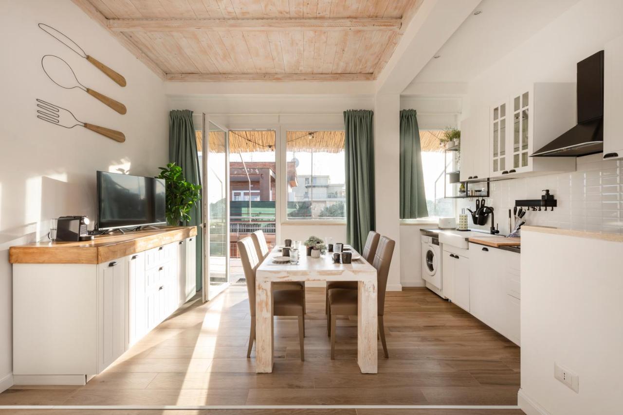 Apartamento Grande, Terrazzato Perfetto Per Famiglie E Gruppi