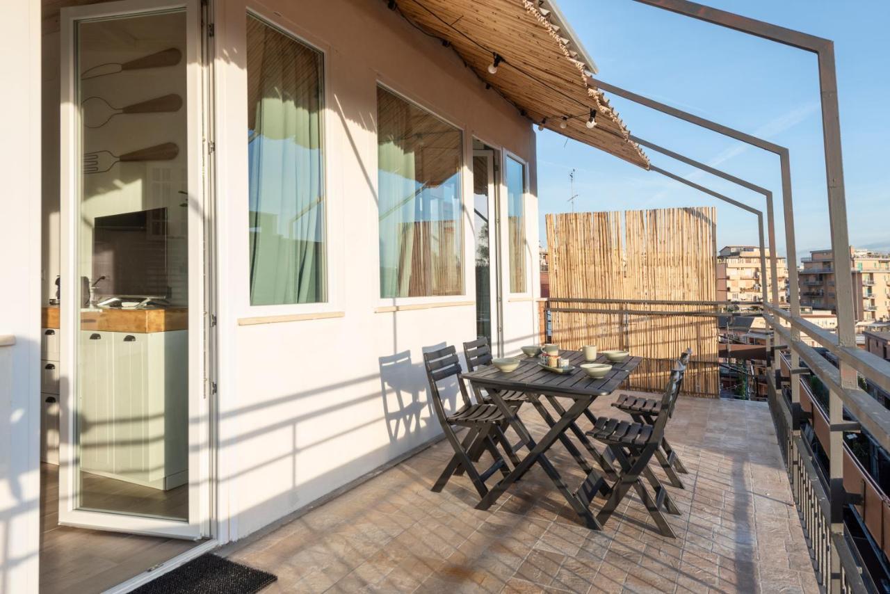 Grande, Terrazzato Perfetto Per Famiglie E Gruppi Apartamento