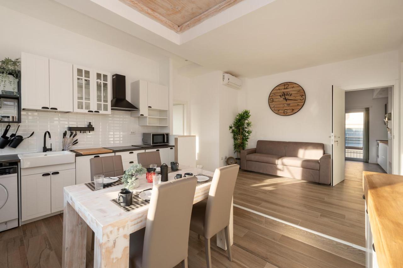Grande, Terrazzato Perfetto Per Famiglie E Gruppi Roma