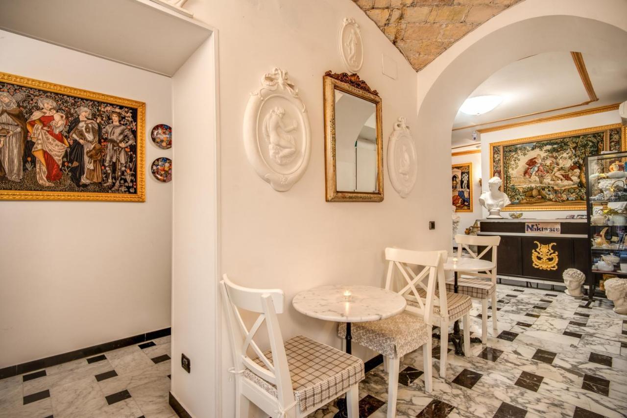 Nakissa 3* Roma