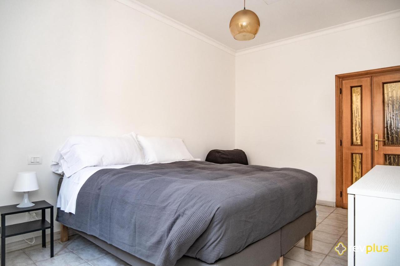 Mecenate Cavour Apartamento