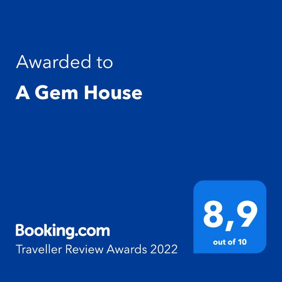 A Gem House * Rom