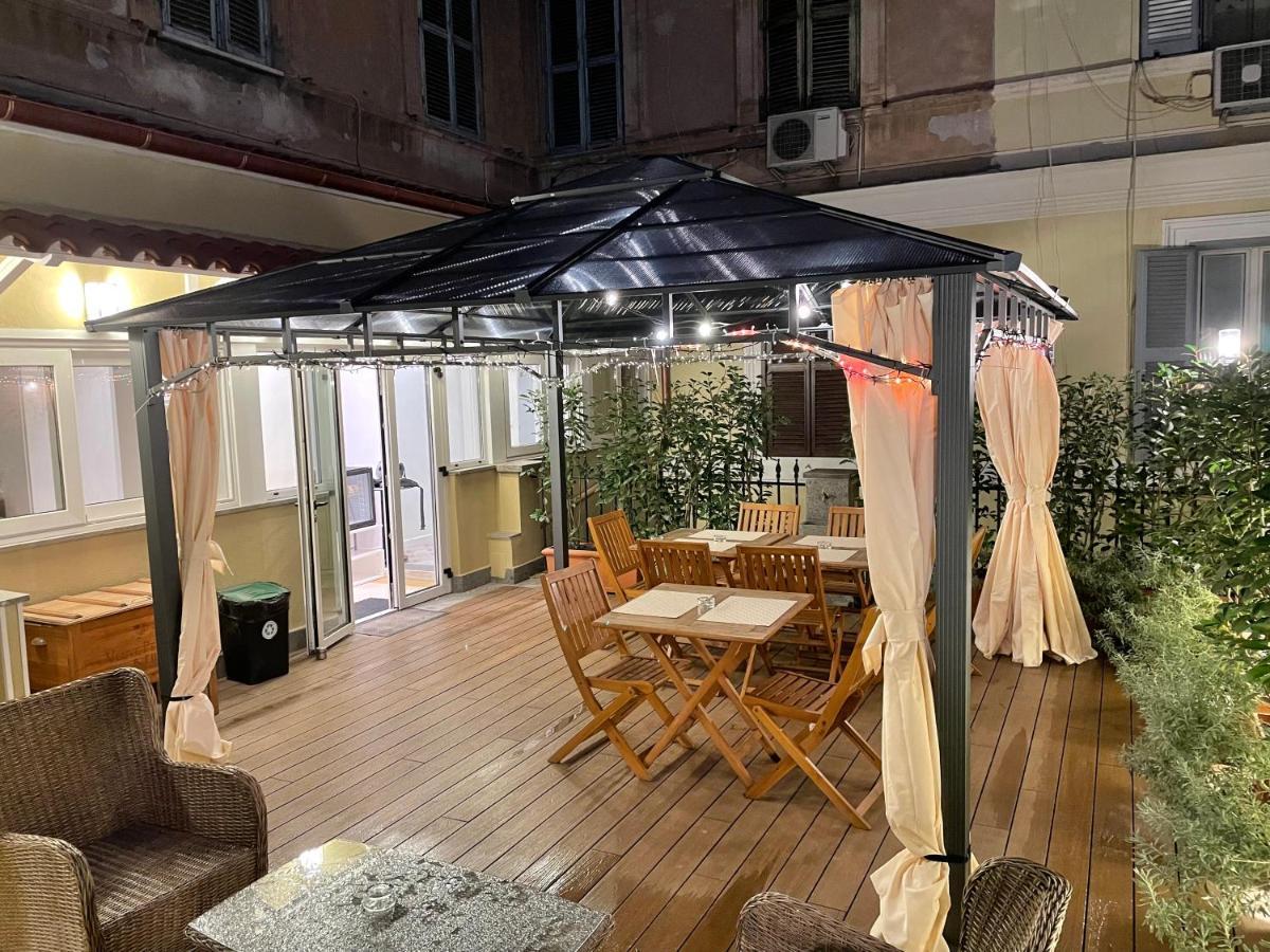 Art Atelier Risorgimento Pensión *
