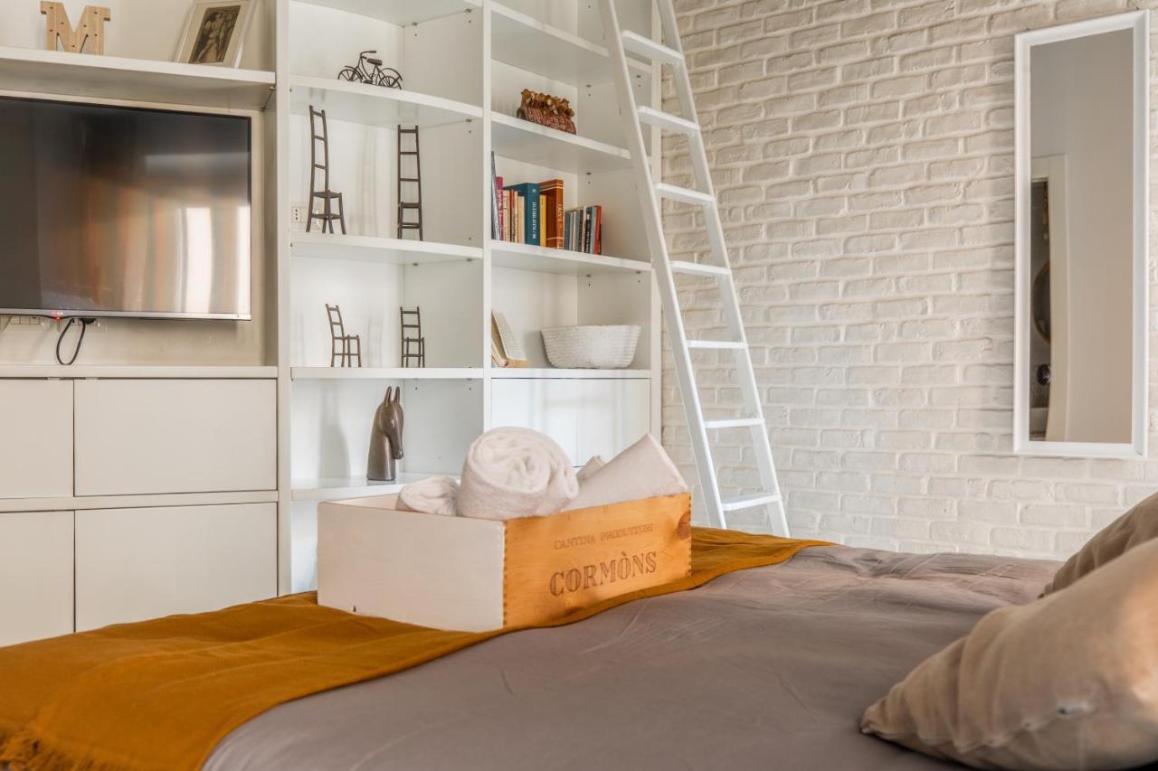 Domus Paganica Charming Apartment *