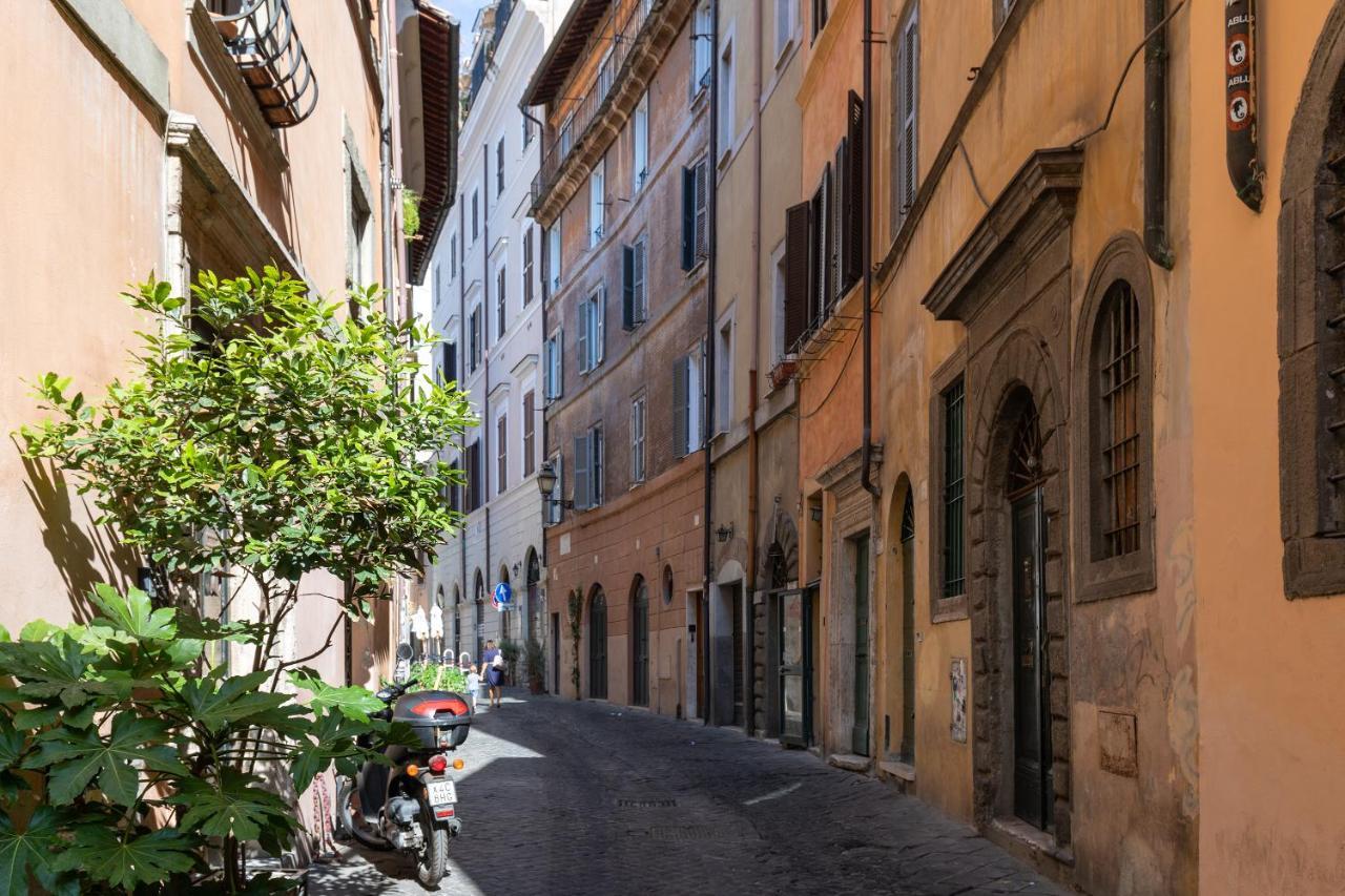 As Feel - Vacche Lovely In Navona * Rome