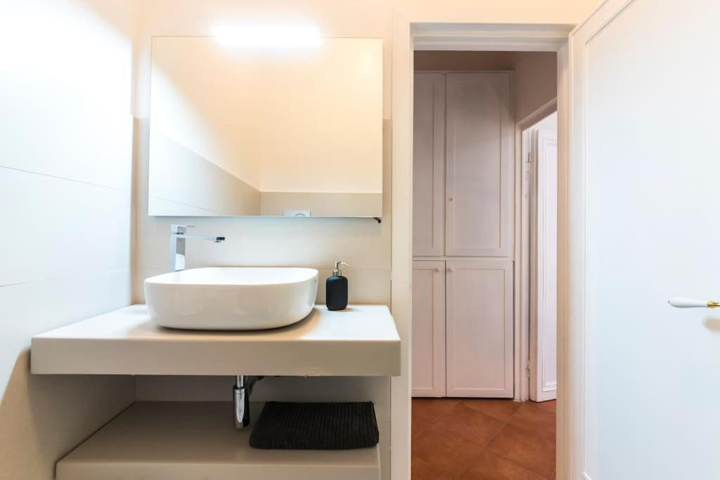 Domus Marina Vacanze Romane-colosseo Leilighet *