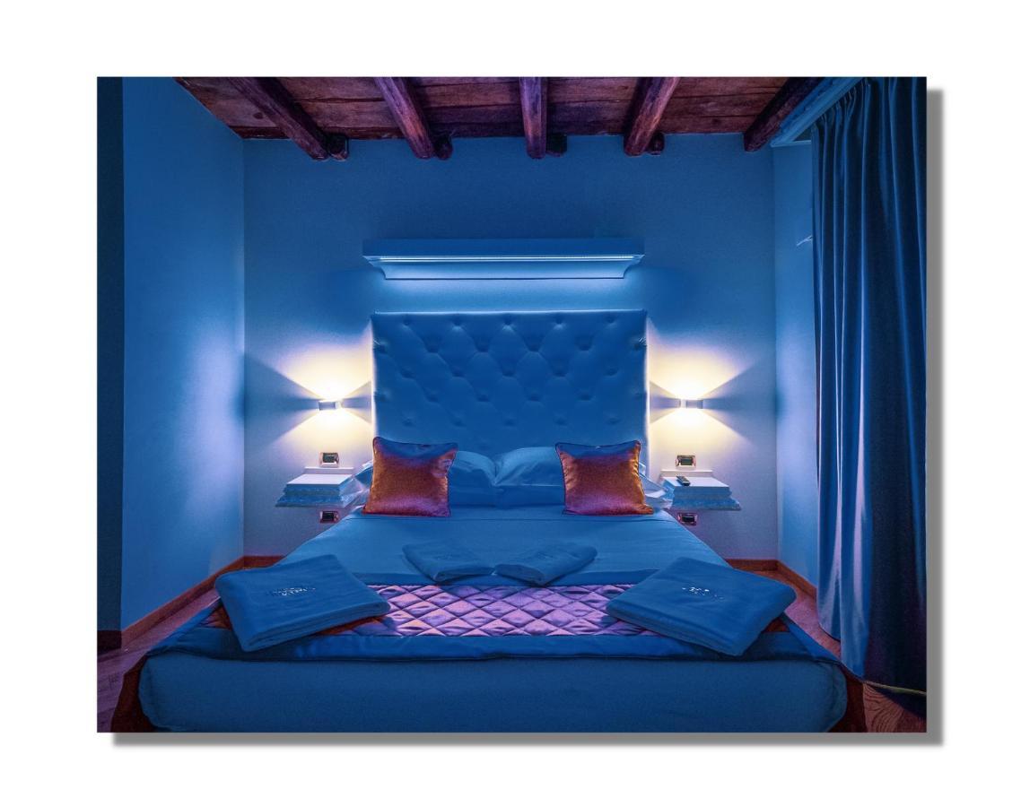 Maison Spagna Gjestgiverier *