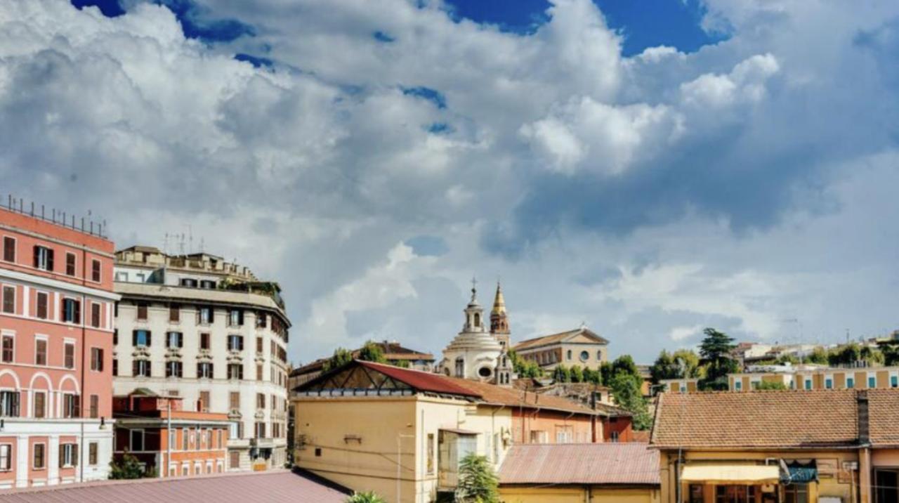 Sunny Flat In Elegant Building Close To Colosseum * Roma