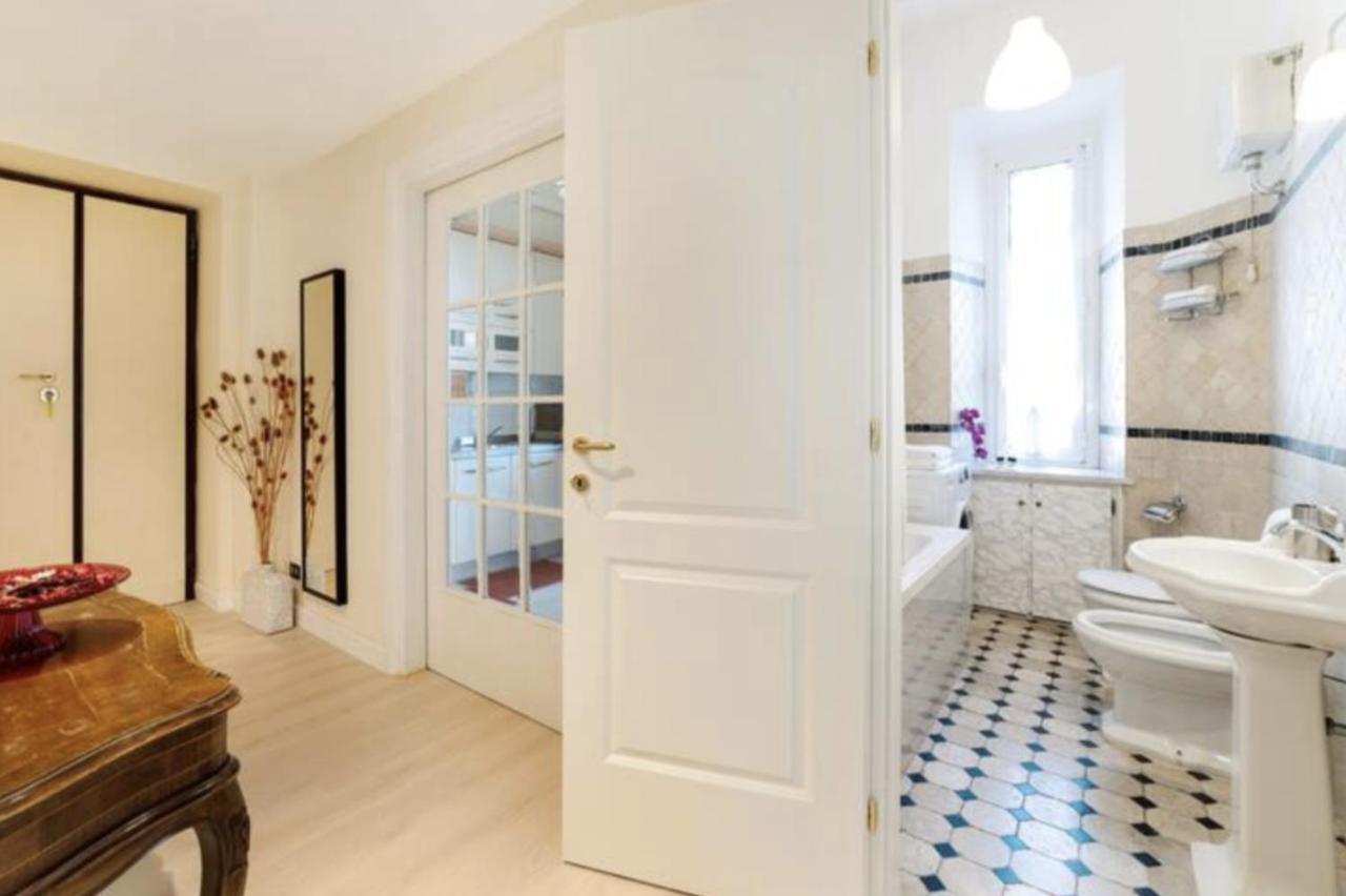 Sunny Flat In Elegant Building Close To Colosseum Apartamento