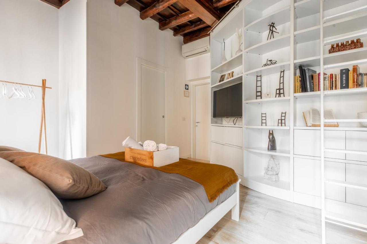 Domus Paganica Charming Apartment *