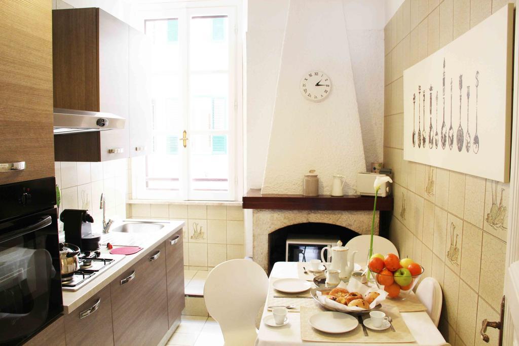 Luxury White House Roma
