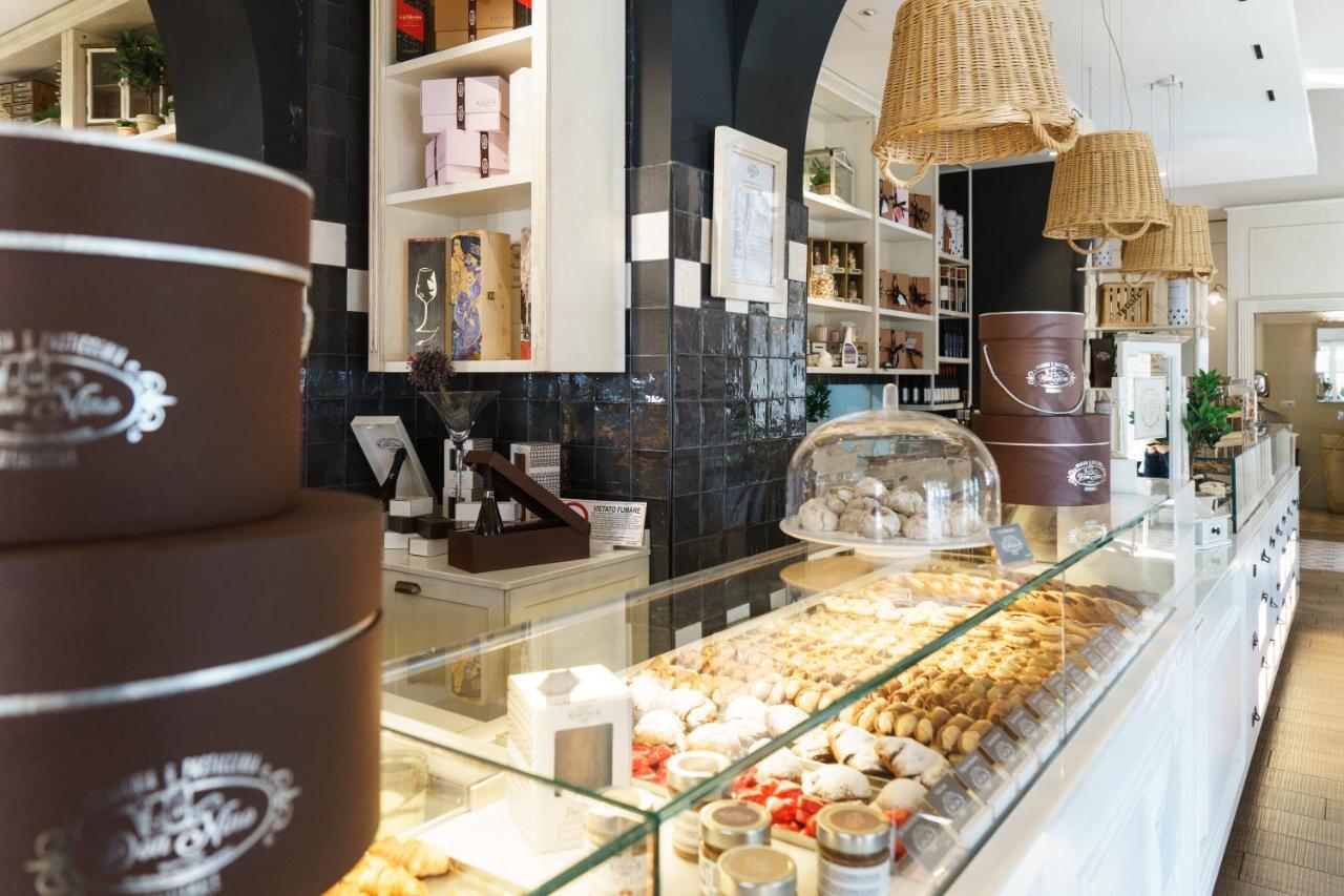 Trinity Luxury Gjestgiverier Roma