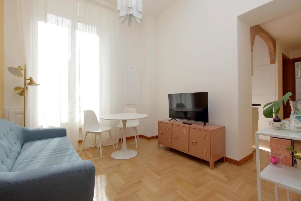 Take Me - Forum Apartamento Roma