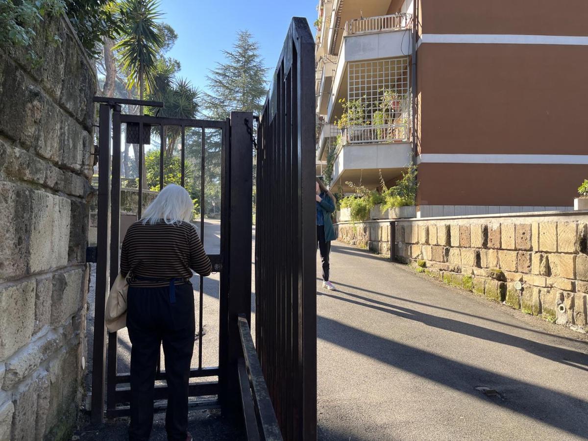 Monolocale A Mostacciano Leilighet Roma