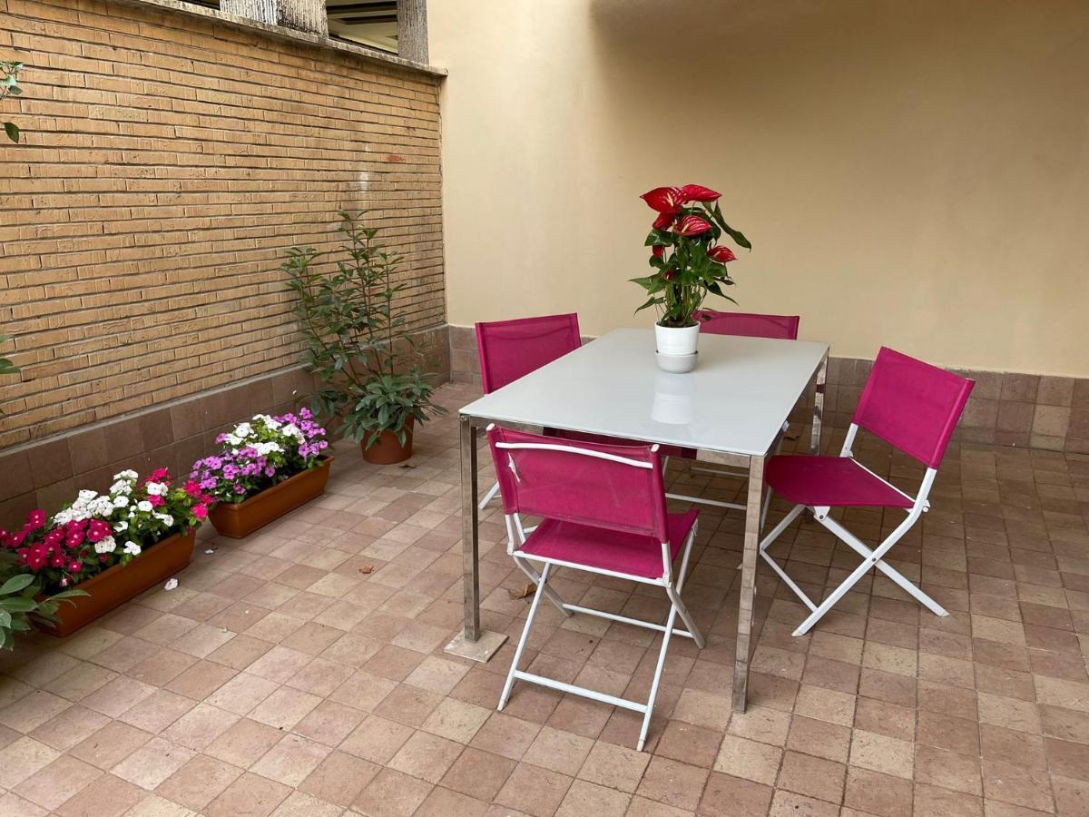 Flowers In Apartamento *