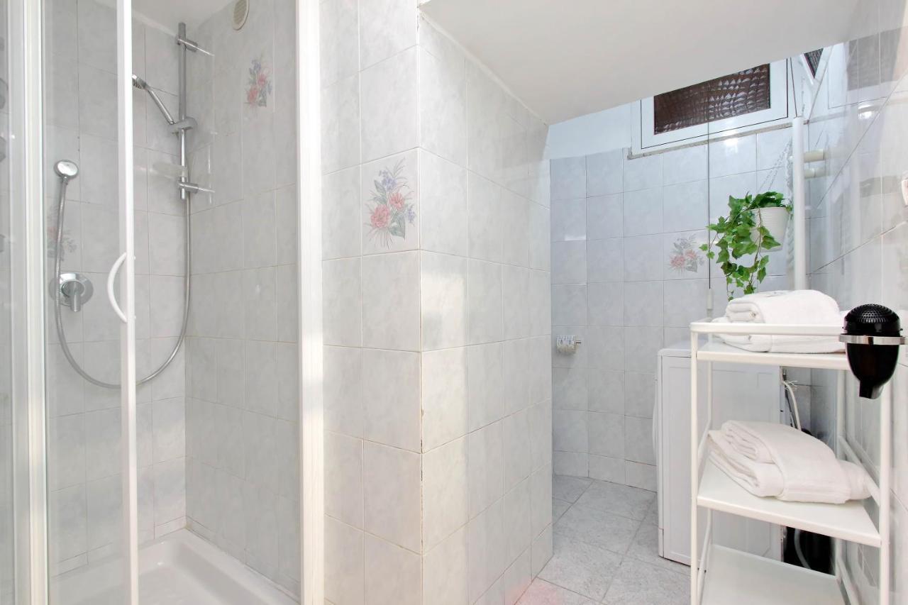 Apartment Ych-confortevole Al Colosseo *