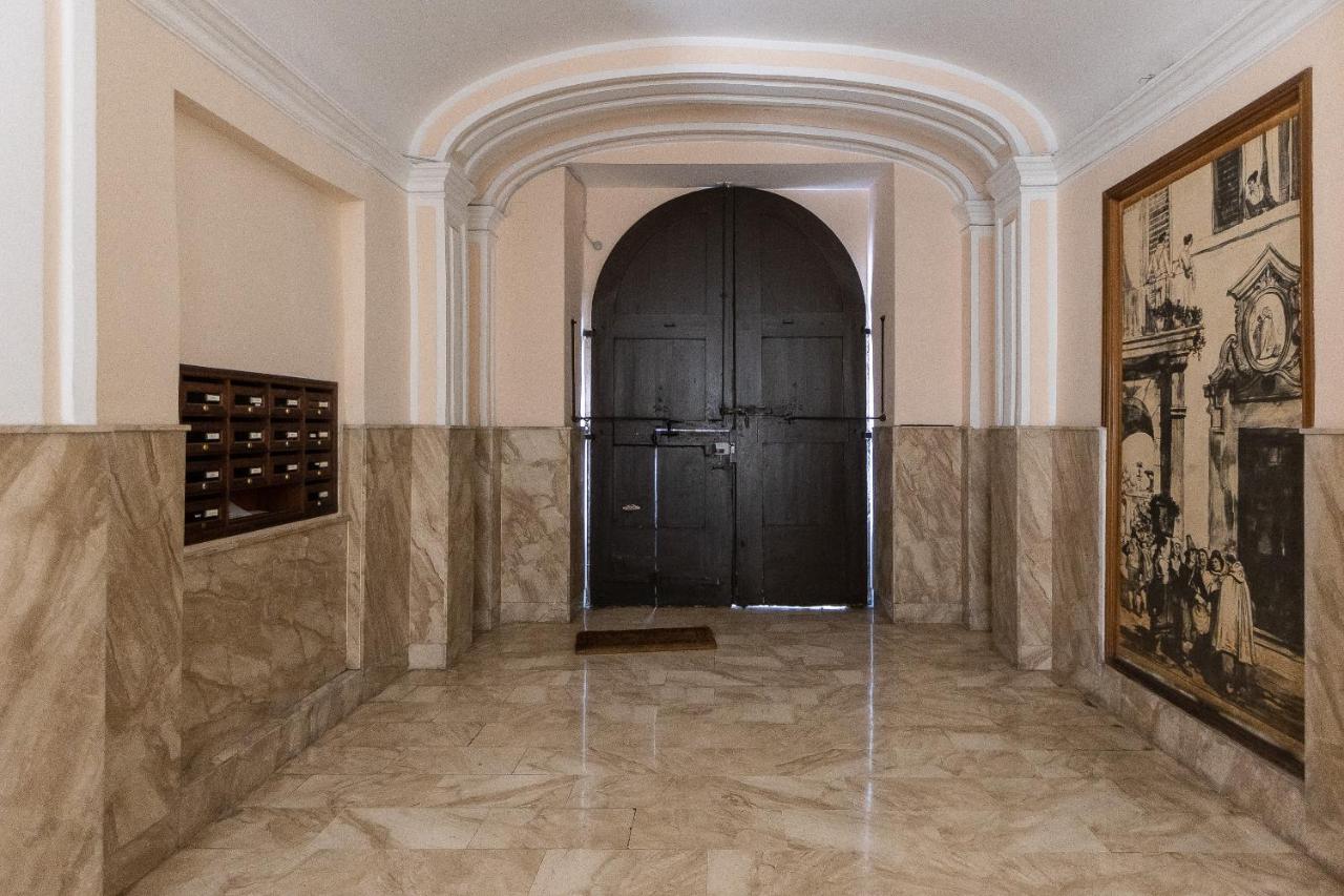Apartamento Lovely New Via Genova Roma