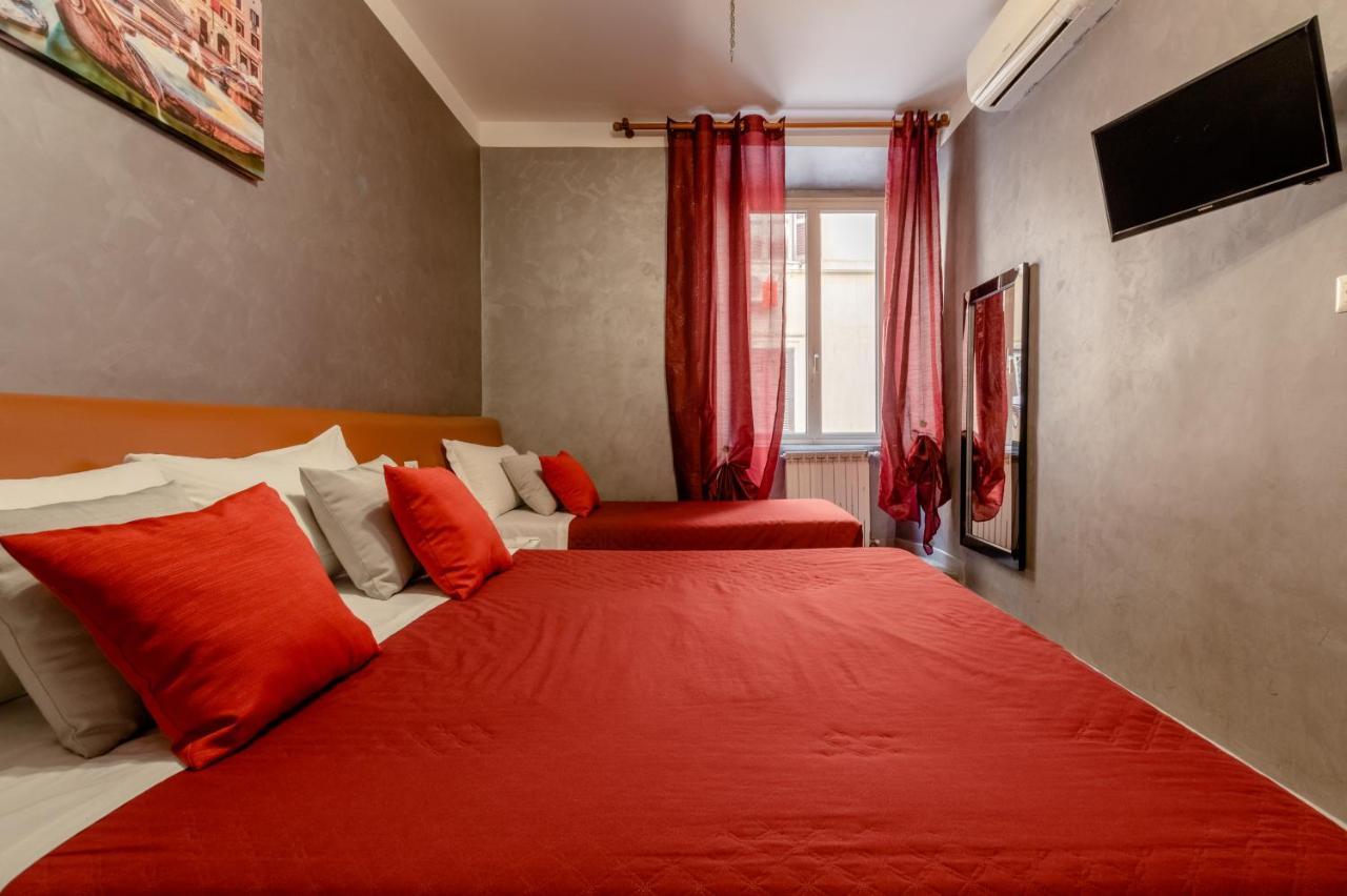4-bdr Among Colosseum&termini 10-people Apartamento *