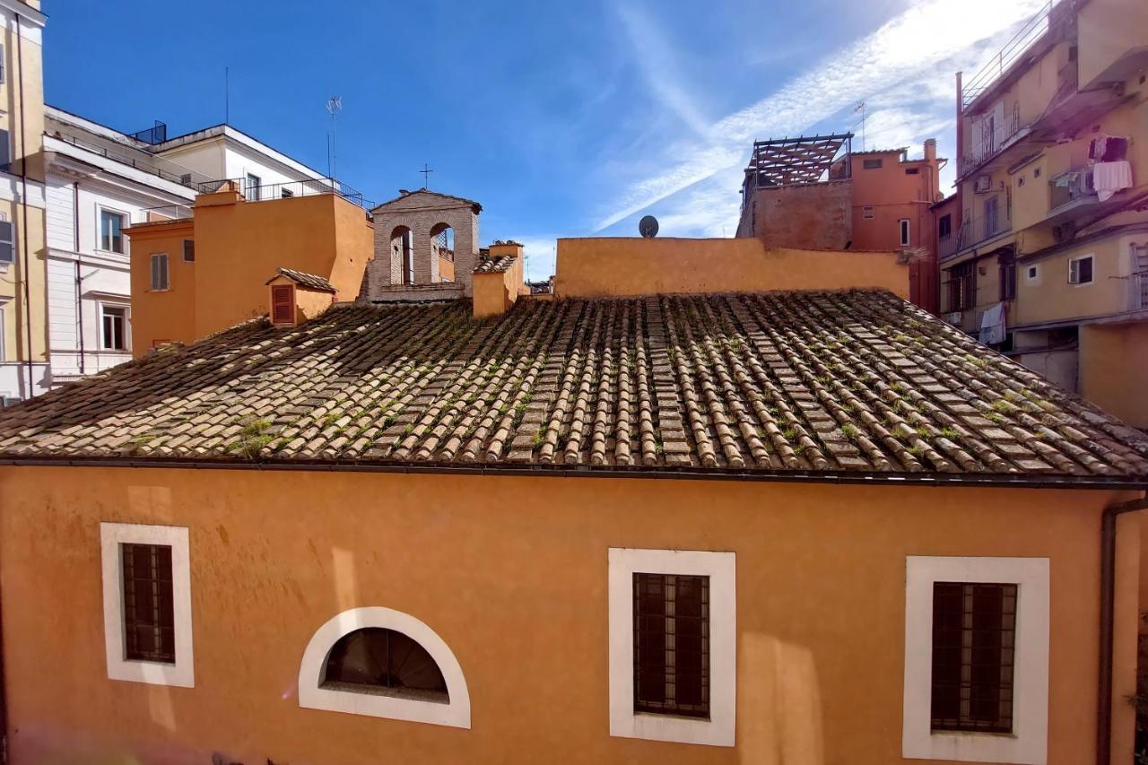 Take Me - Forum Apartment Rom