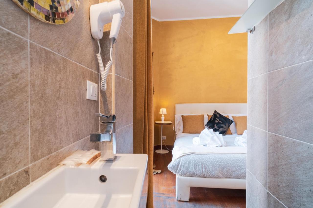 Casa de hóspedes Golden Piazza Di Spagna 3*