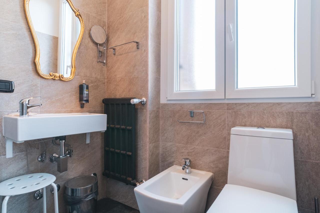 Casa de hóspedes Golden Piazza Di Spagna 3*