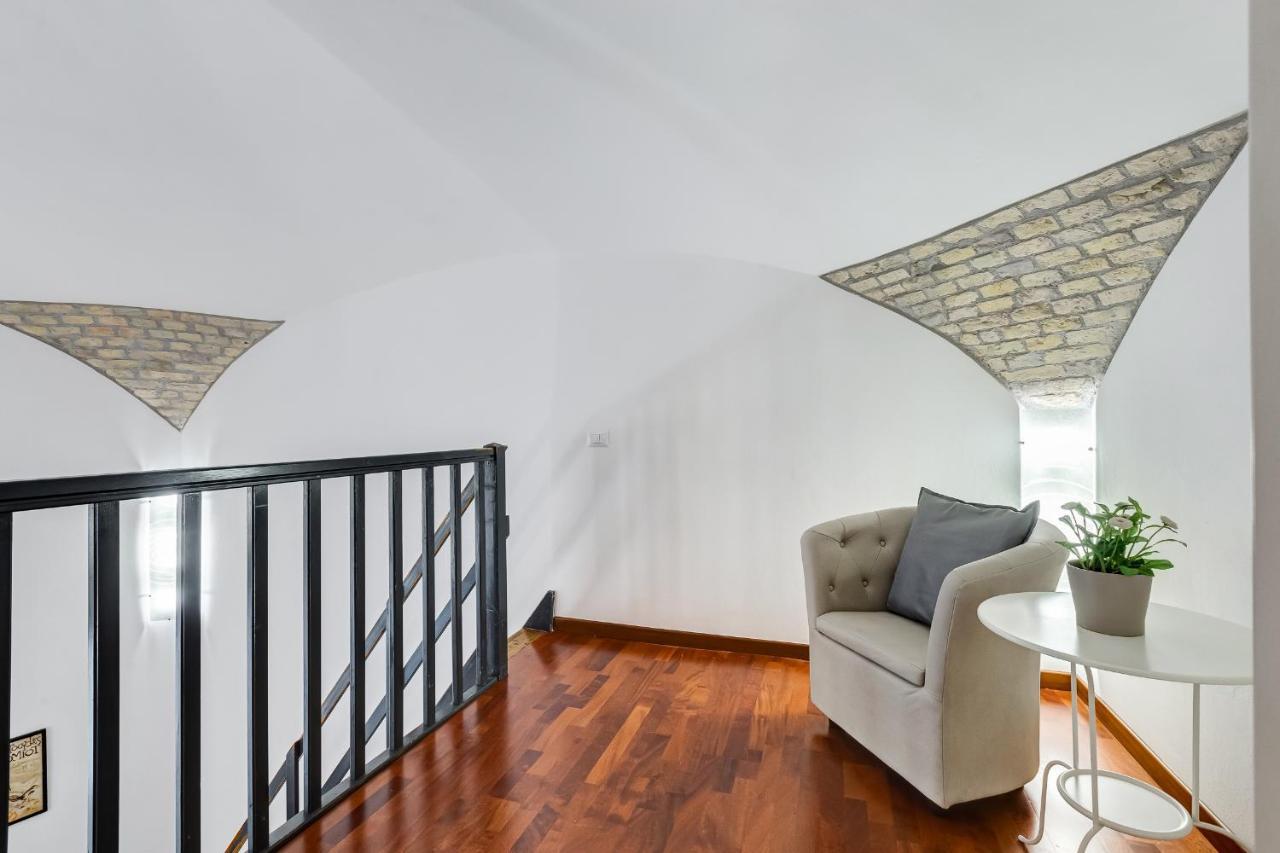 Spacious Loft In The Heart Of Roma