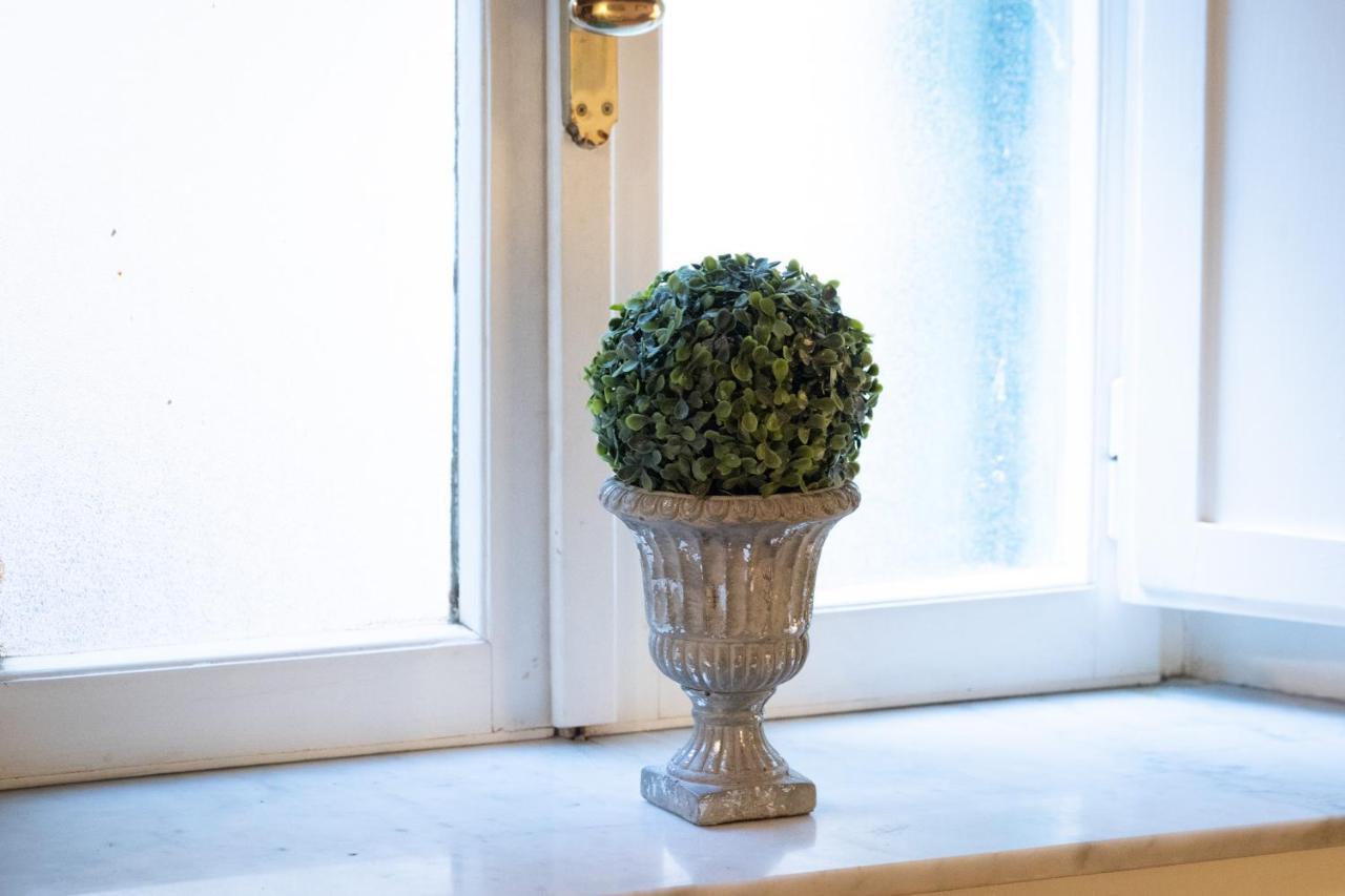 Romantica Studio-rental In Roma
