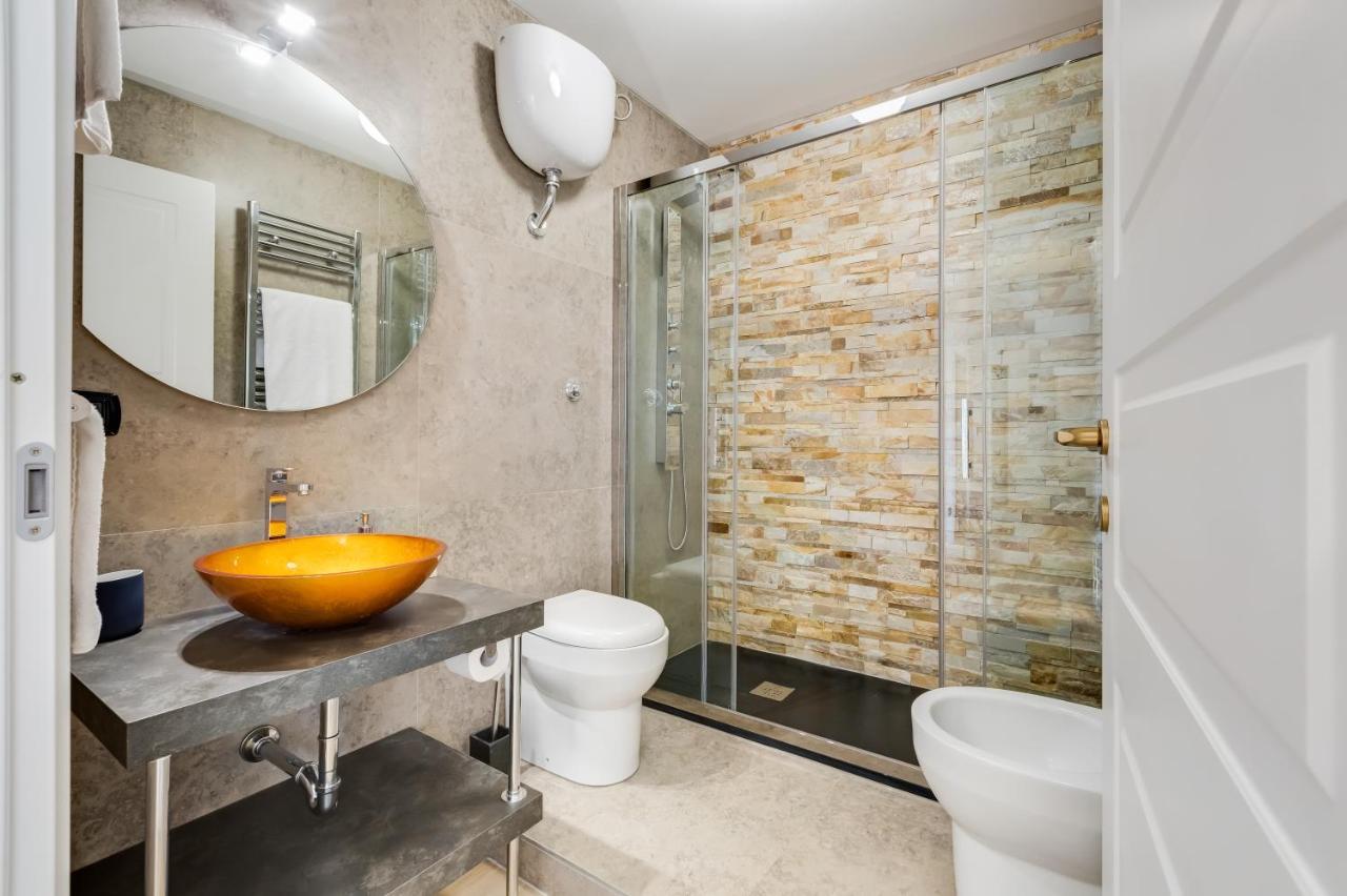 Apartamento Bmga L Glam Industrial 3-bed In Termini Roma