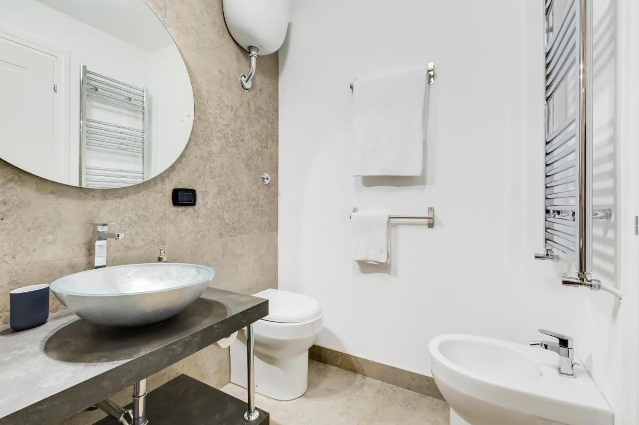 Bmga L Glam Industrial 3-bed In Termini Roma