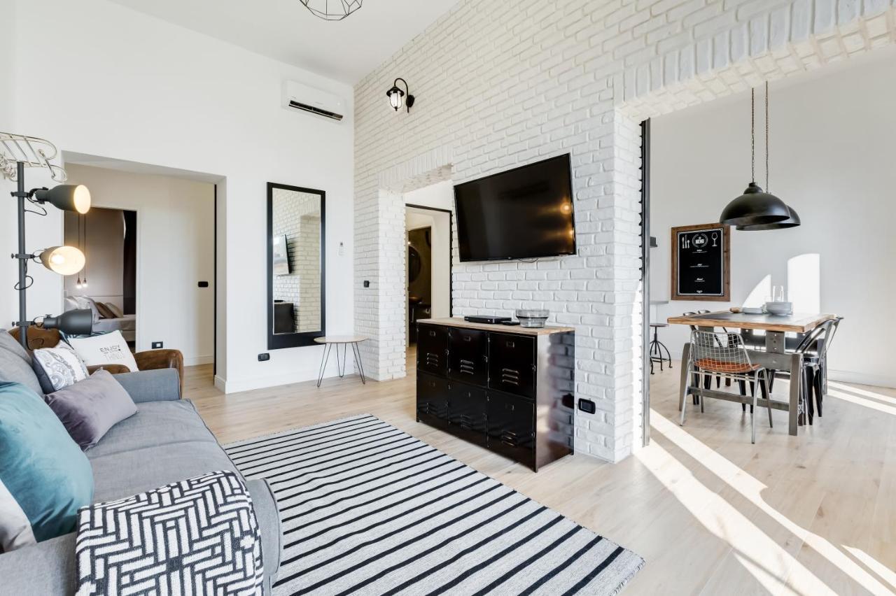 Bmga L Glam Industrial 3-bed In Termini Apartamento