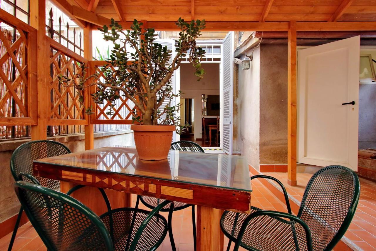 Sanctuay Apartment *