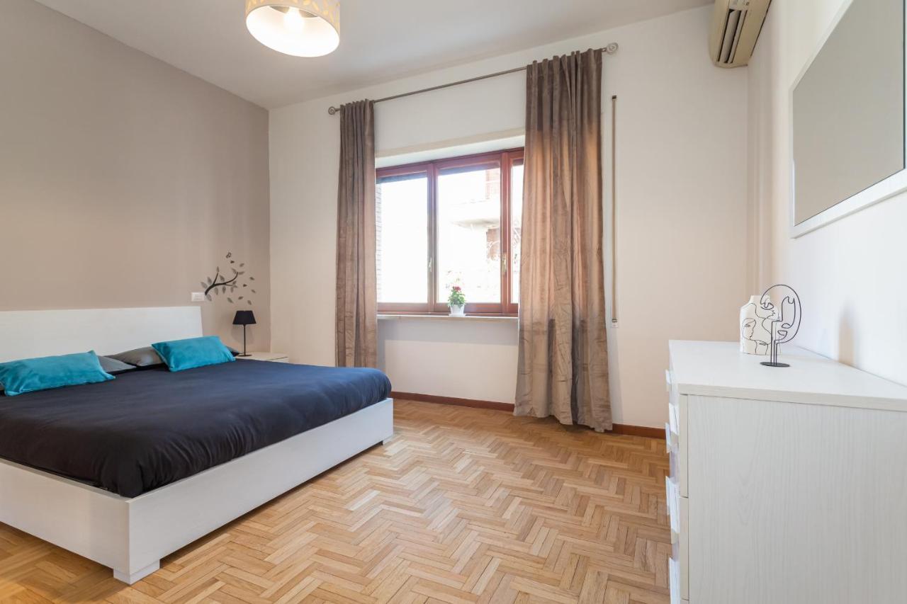 St Peter Cozy 2 Bdr With Garage Apartamento Roma
